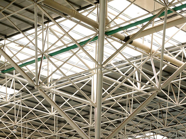 Steel Space Frame and Pipe Truss Combination Structure